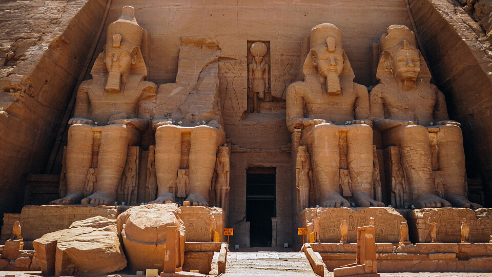 abu simbel temple aswan egypt